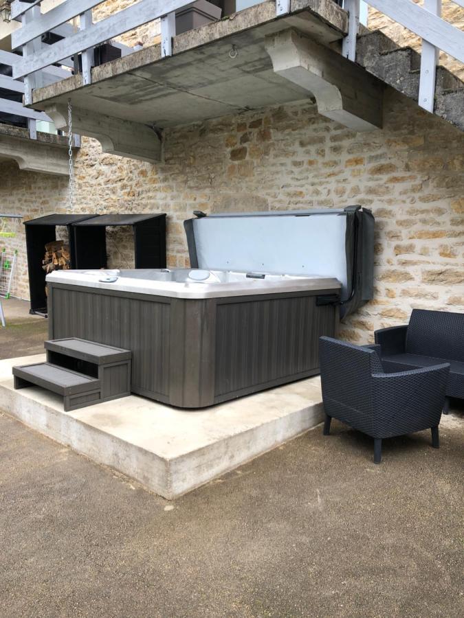 Au Lavoir Du Serein "L'Eventail" Saint-Germain-lès-Arlay エクステリア 写真