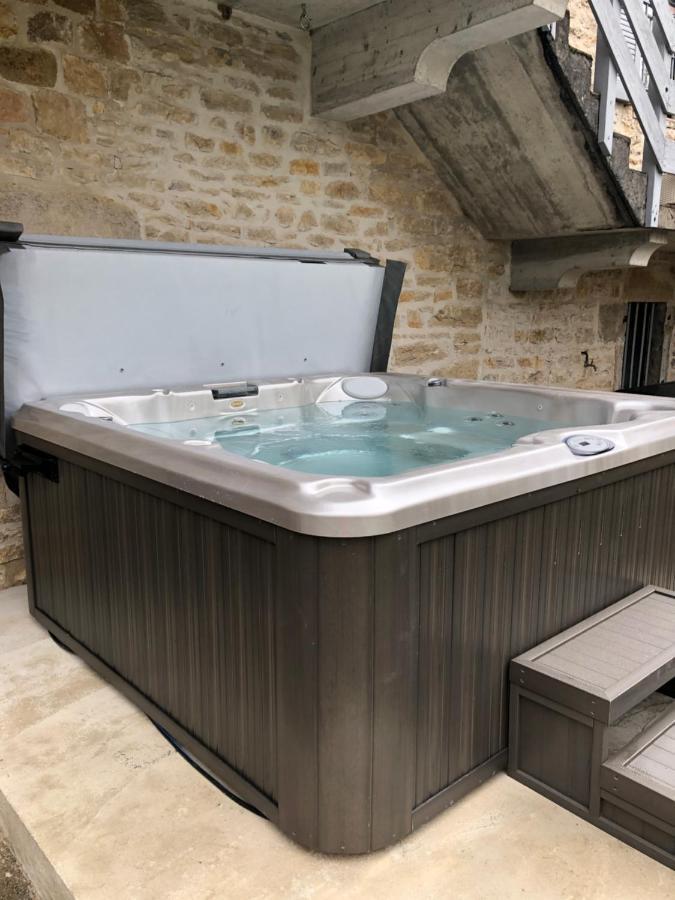 Au Lavoir Du Serein "L'Eventail" Saint-Germain-lès-Arlay エクステリア 写真
