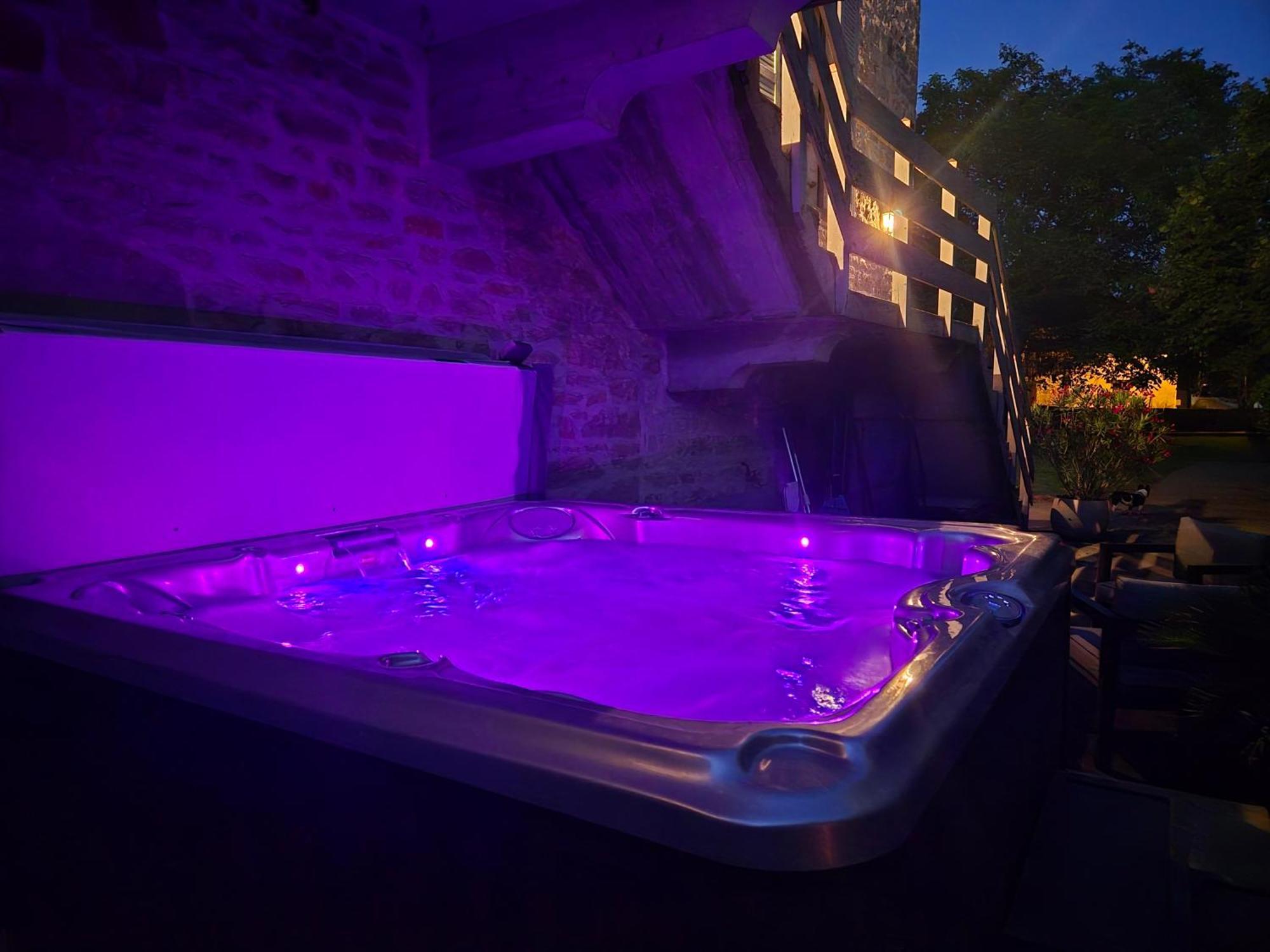 Au Lavoir Du Serein "L'Eventail" Saint-Germain-lès-Arlay エクステリア 写真